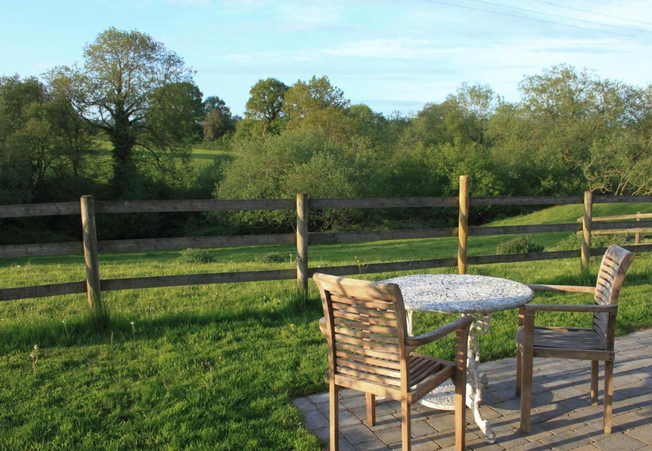 The Parlour, For Alton Towers & The Peak District Villa Uttoxeter Buitenkant foto