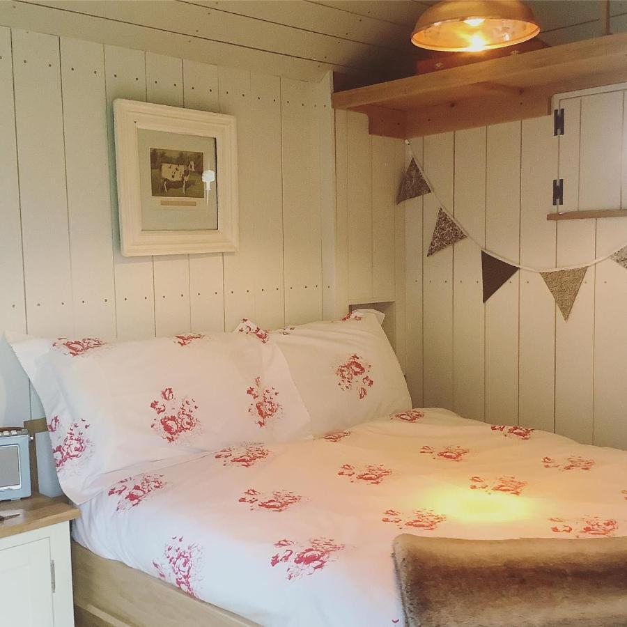 The Parlour, For Alton Towers & The Peak District Villa Uttoxeter Buitenkant foto